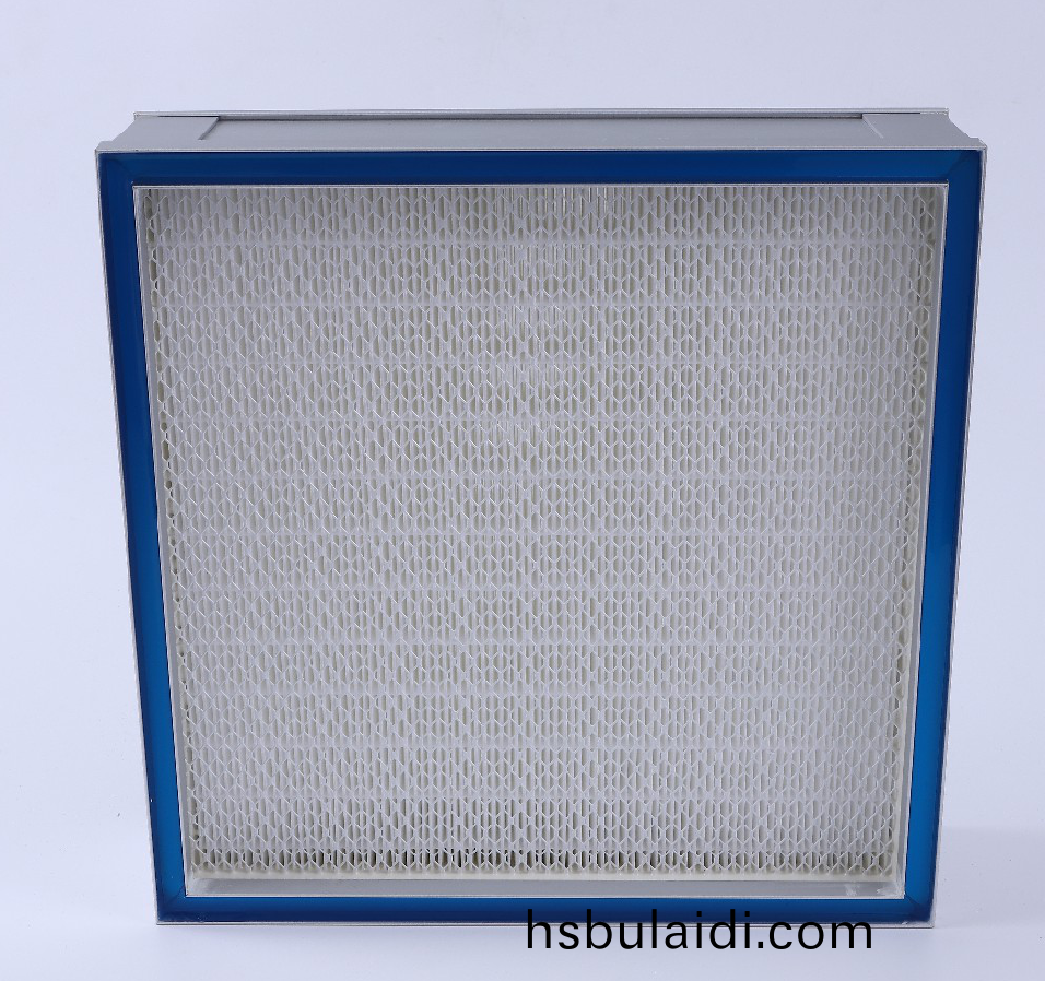 高傚(xiao)過濾器更換(huan)的重要性